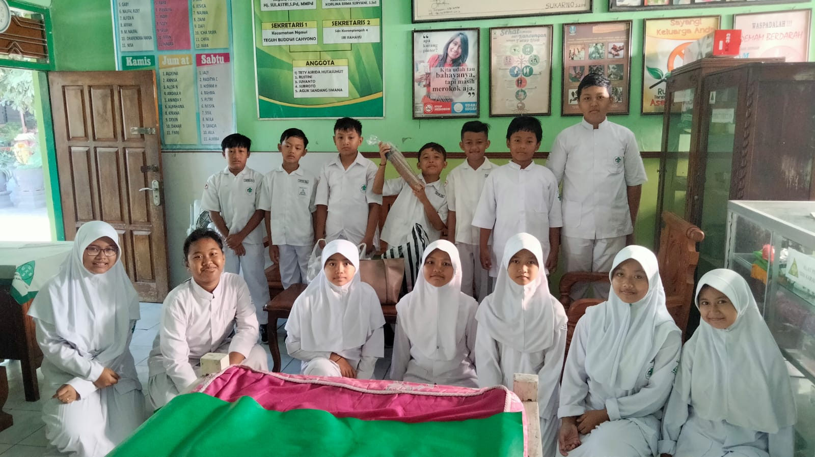 UKS & Dokter Kecil