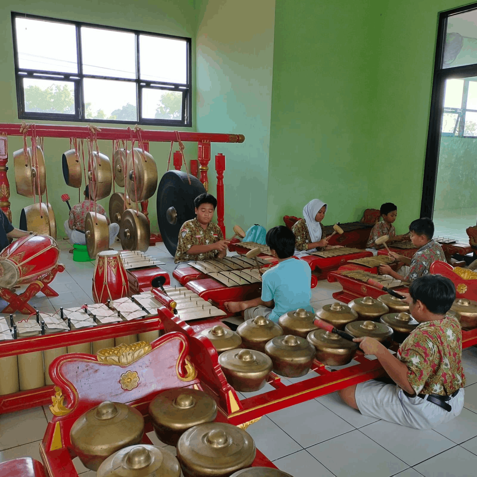 EKSTRAKURIKULER KARAWITAN
